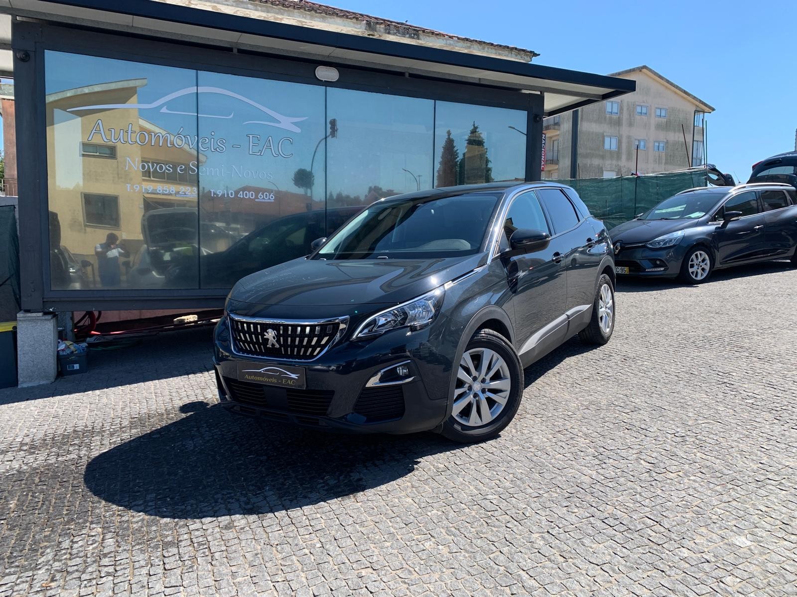 Peugeot 3008 1.5 BlueHDi Active