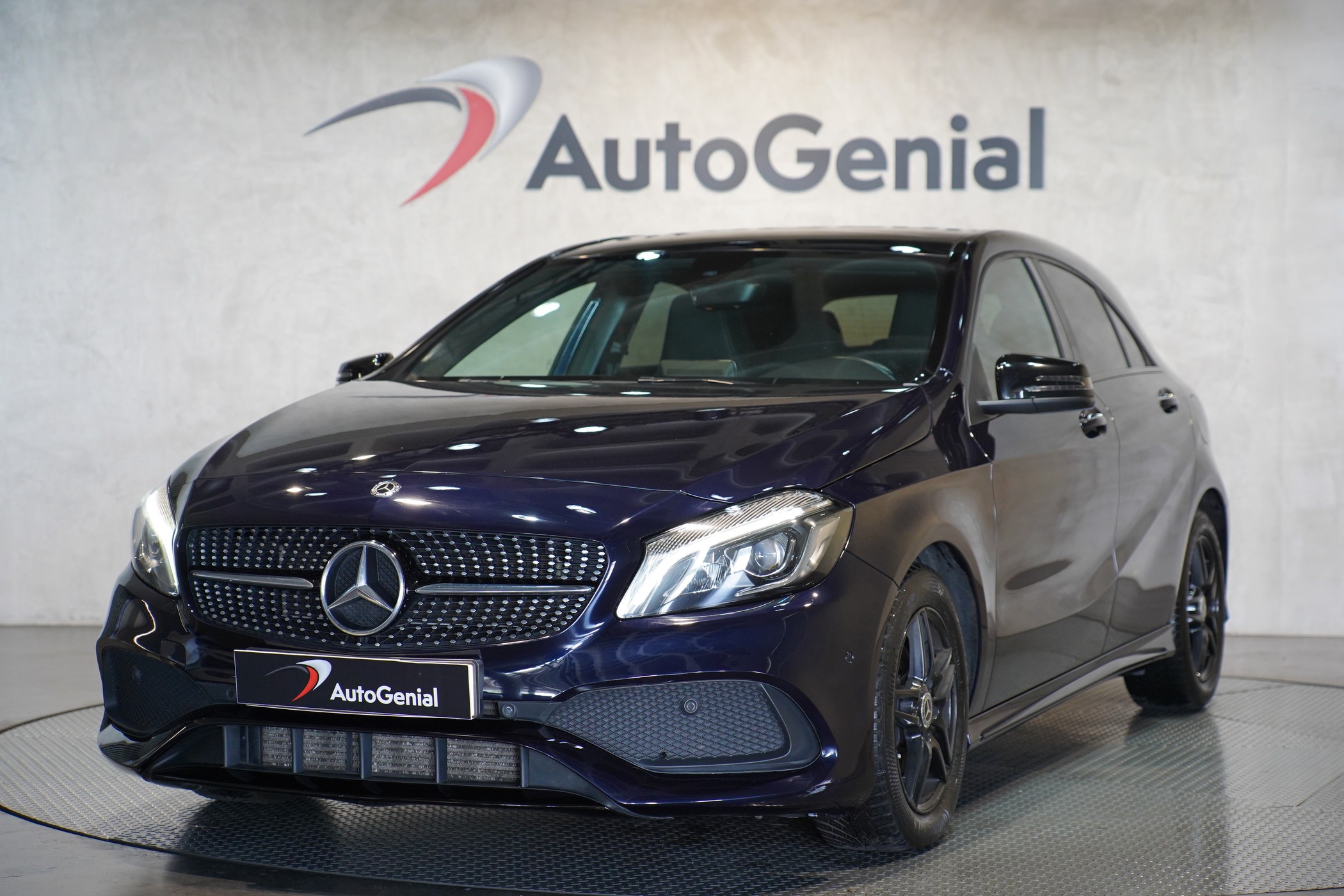 Mercedes-Benz A 180 d AMG Line Aut.