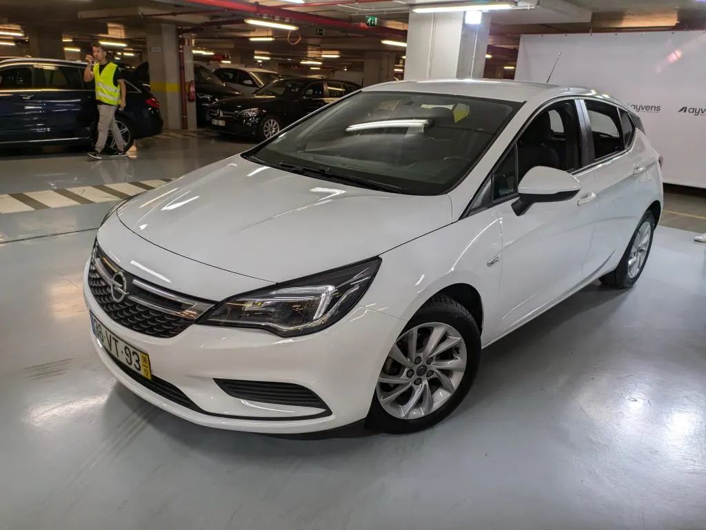 Opel Astra 1.0 Business Edition