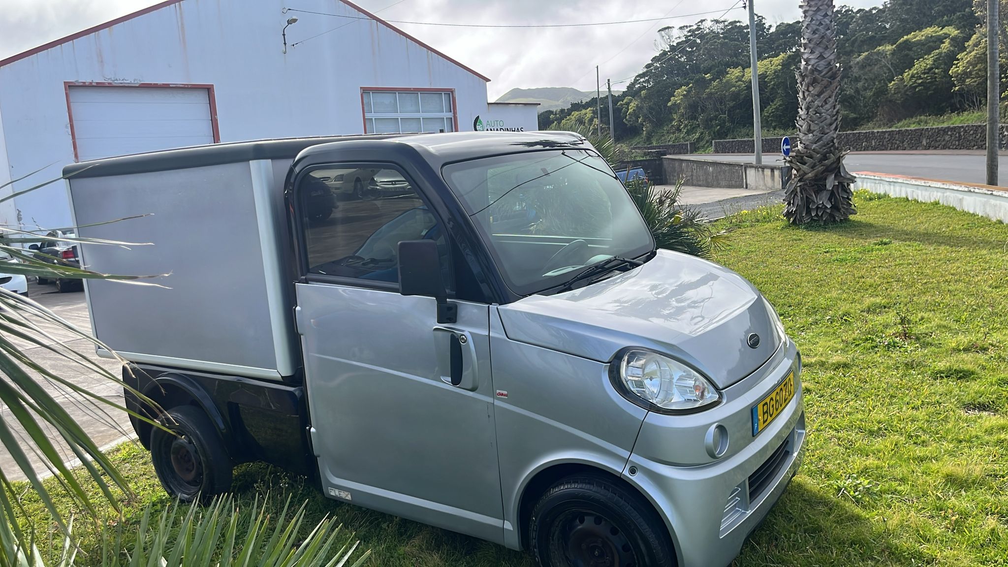 car