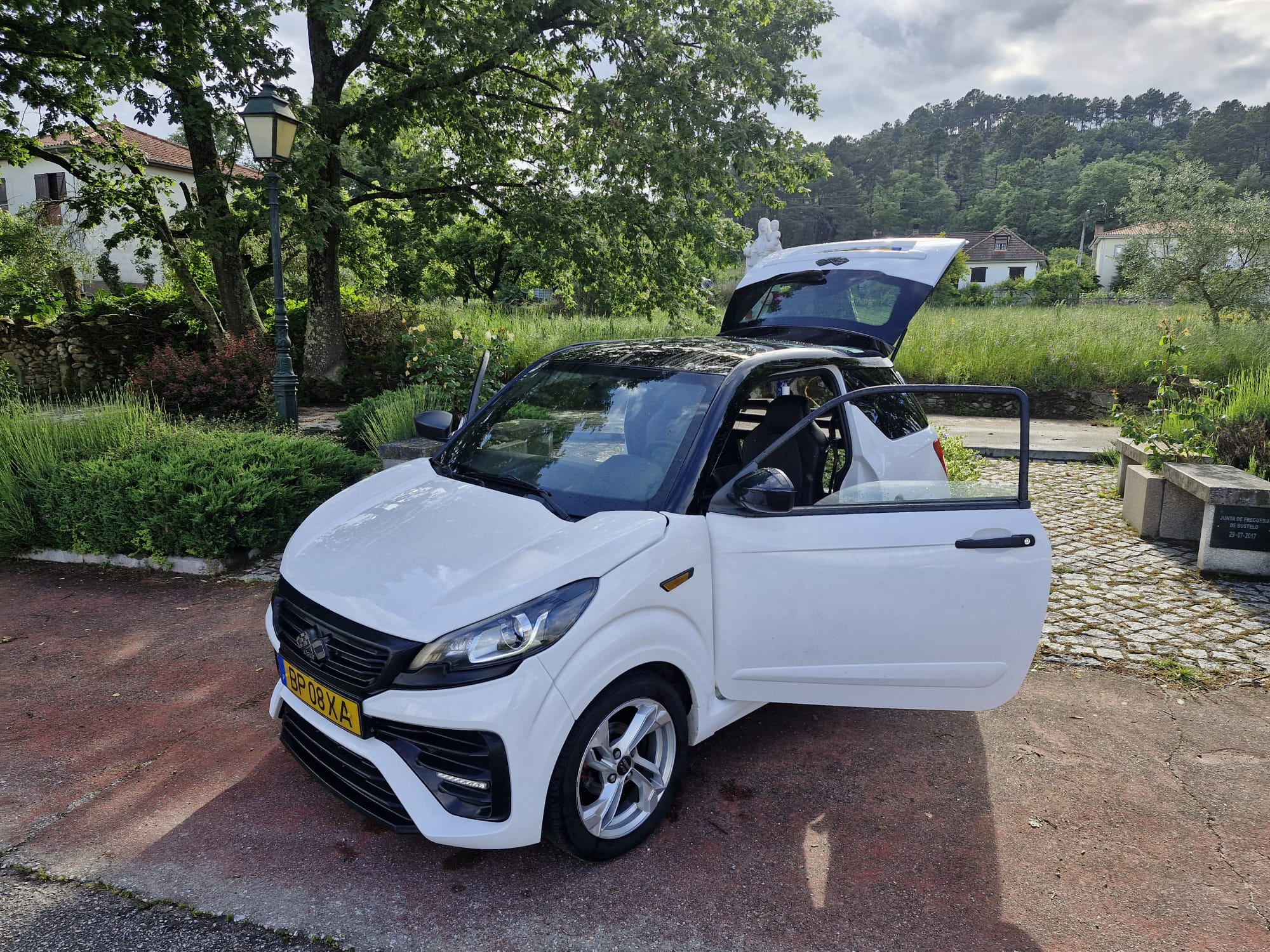 car