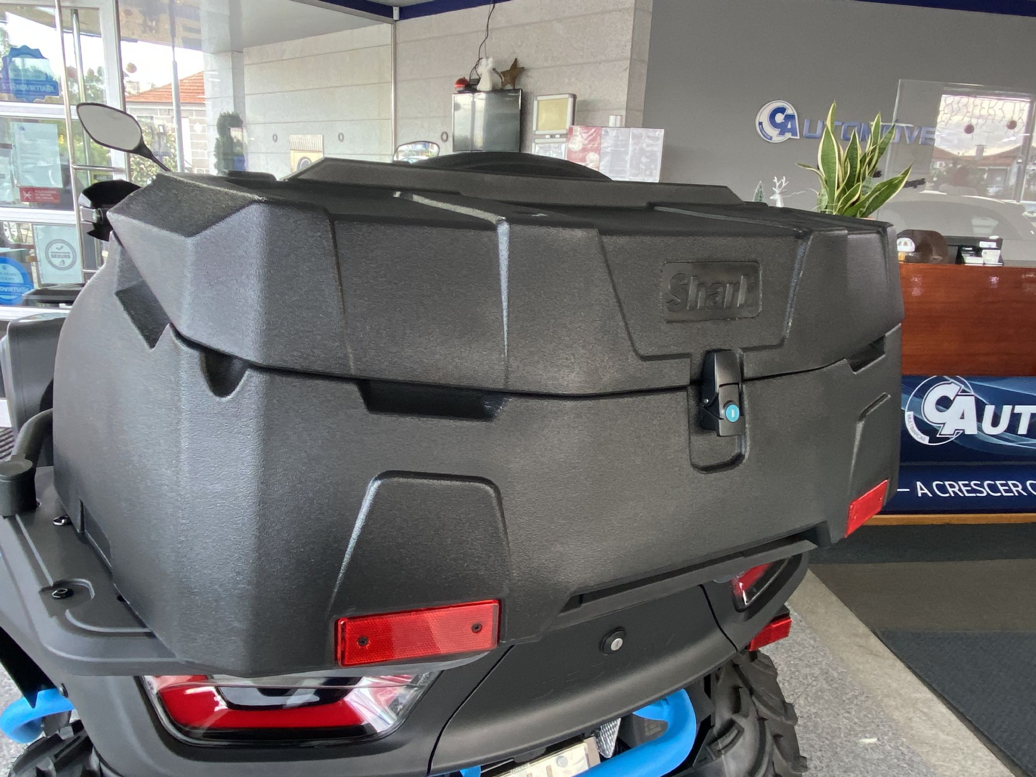 car