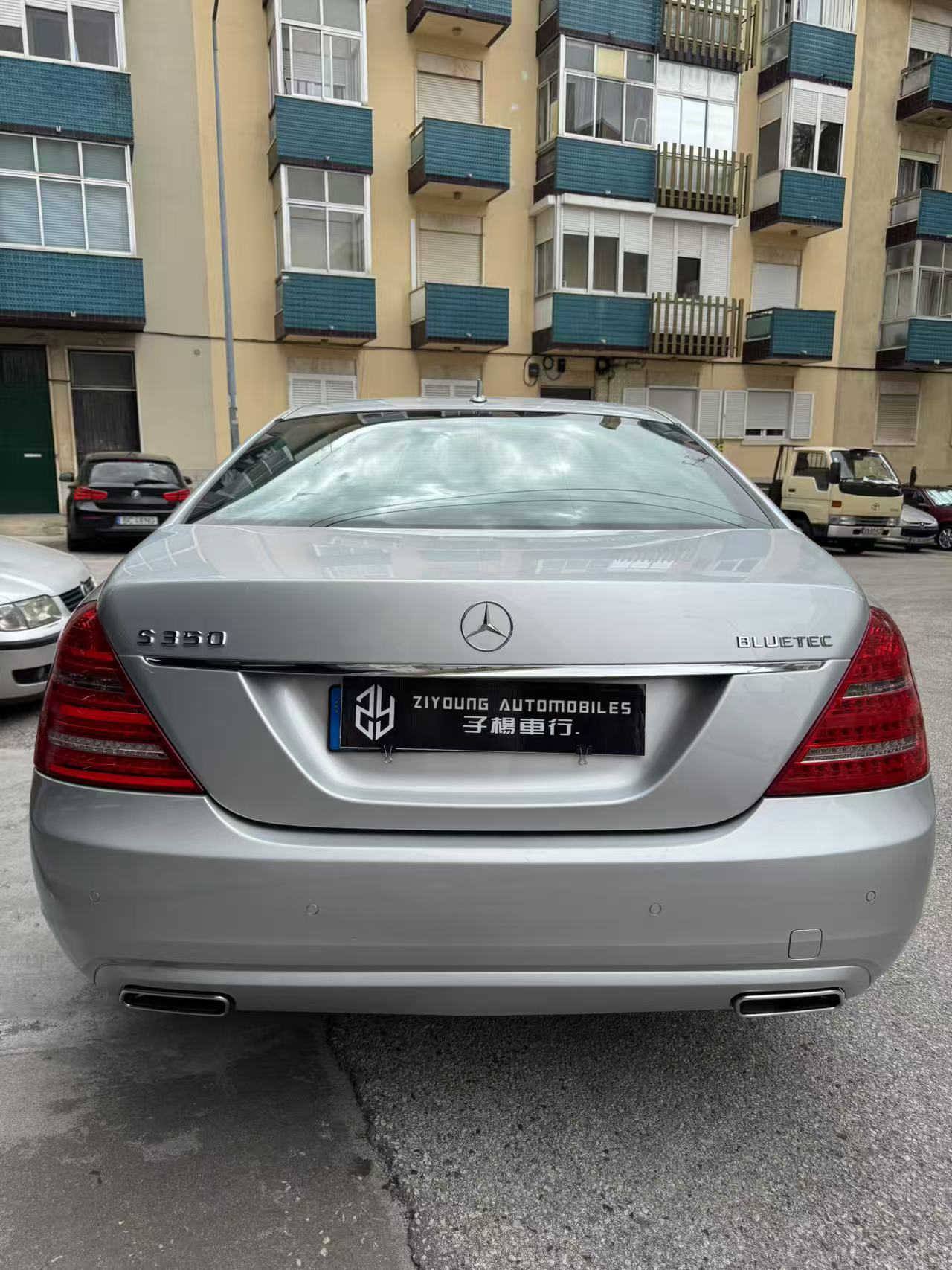 car