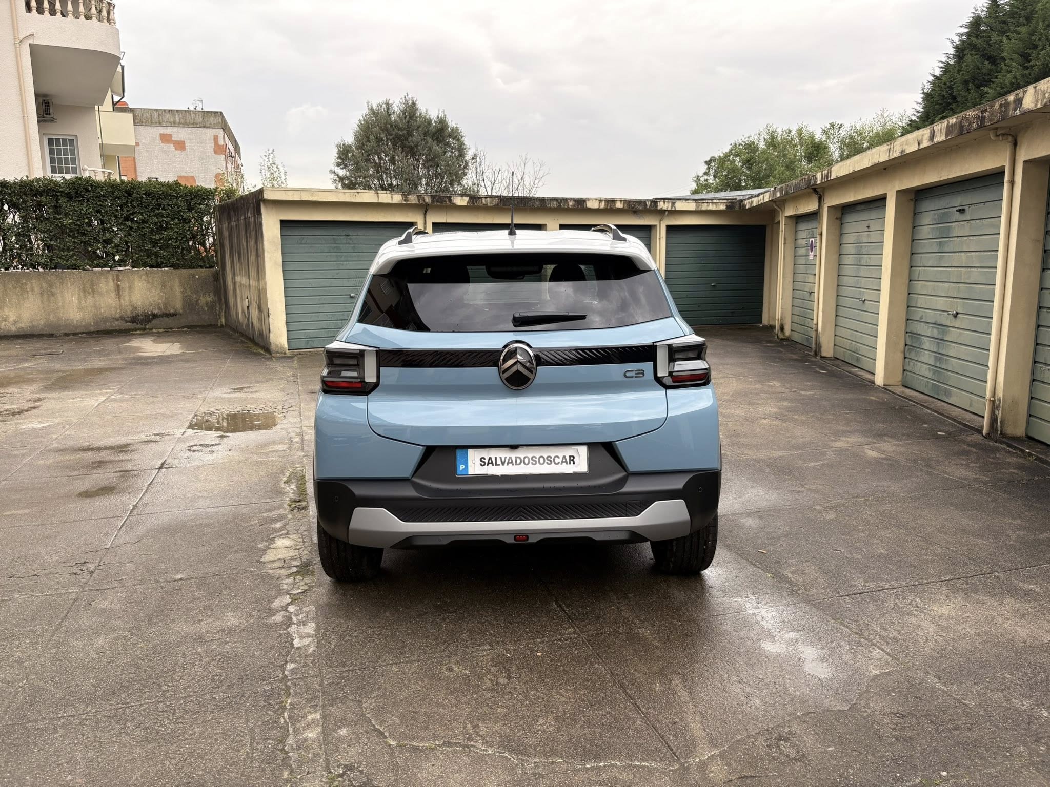 car