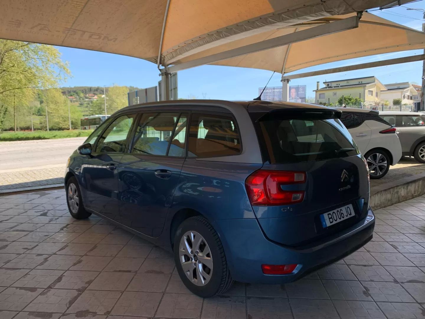 car