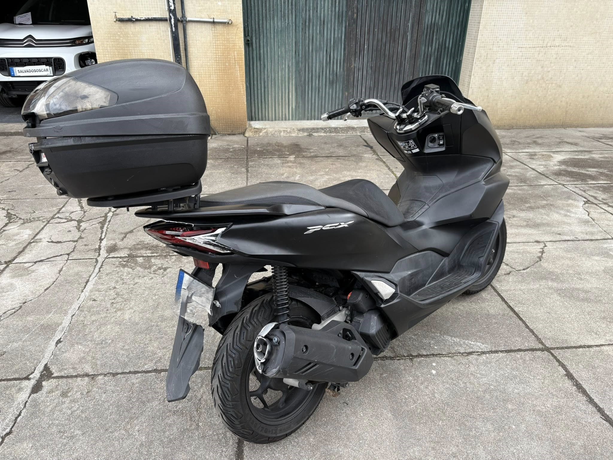 car