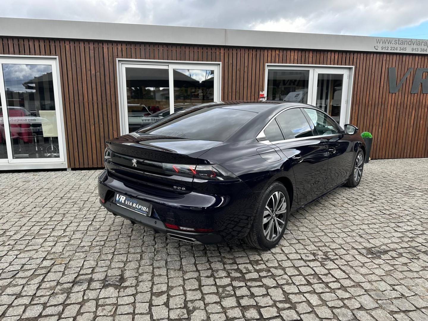car