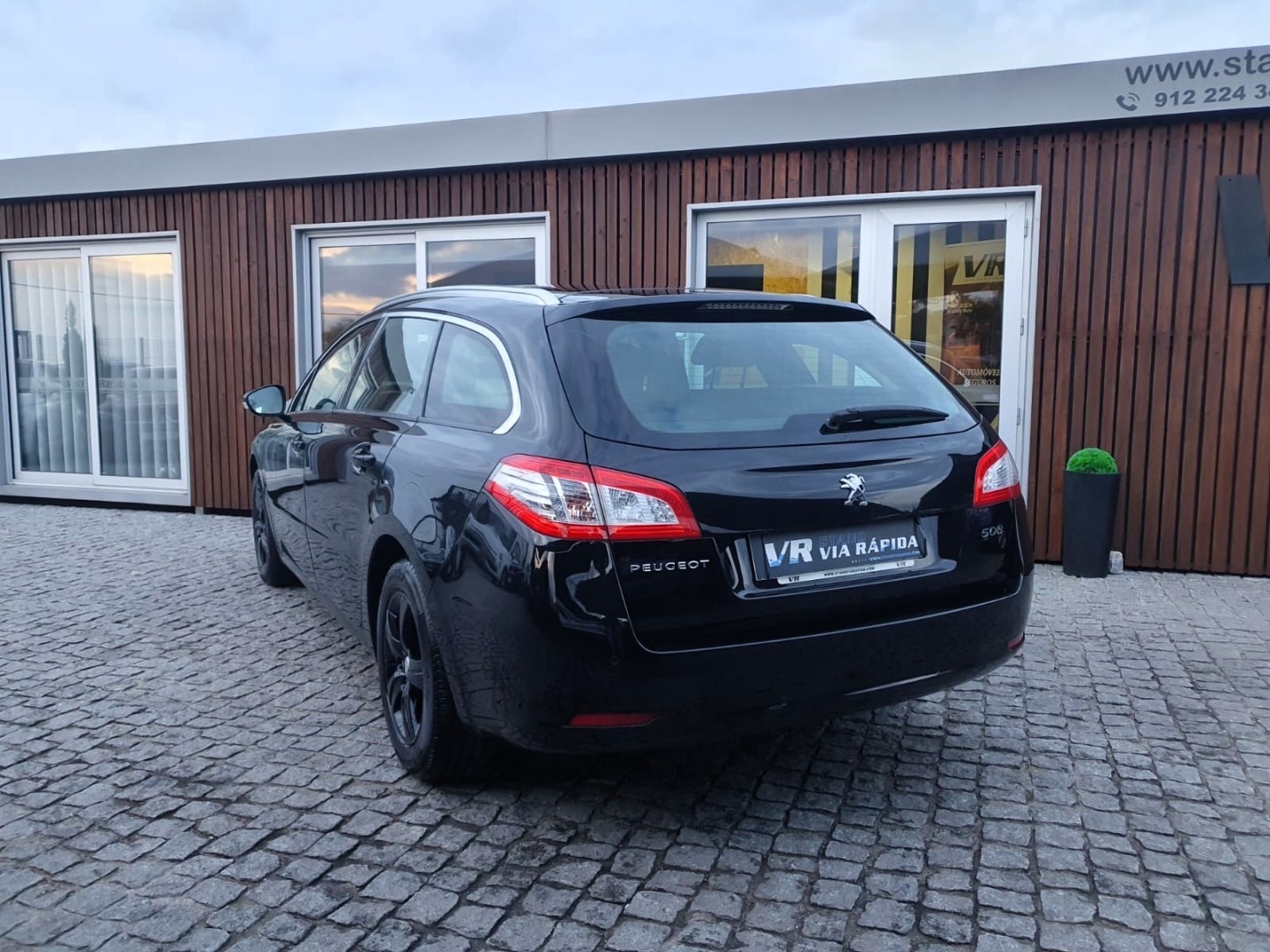 car