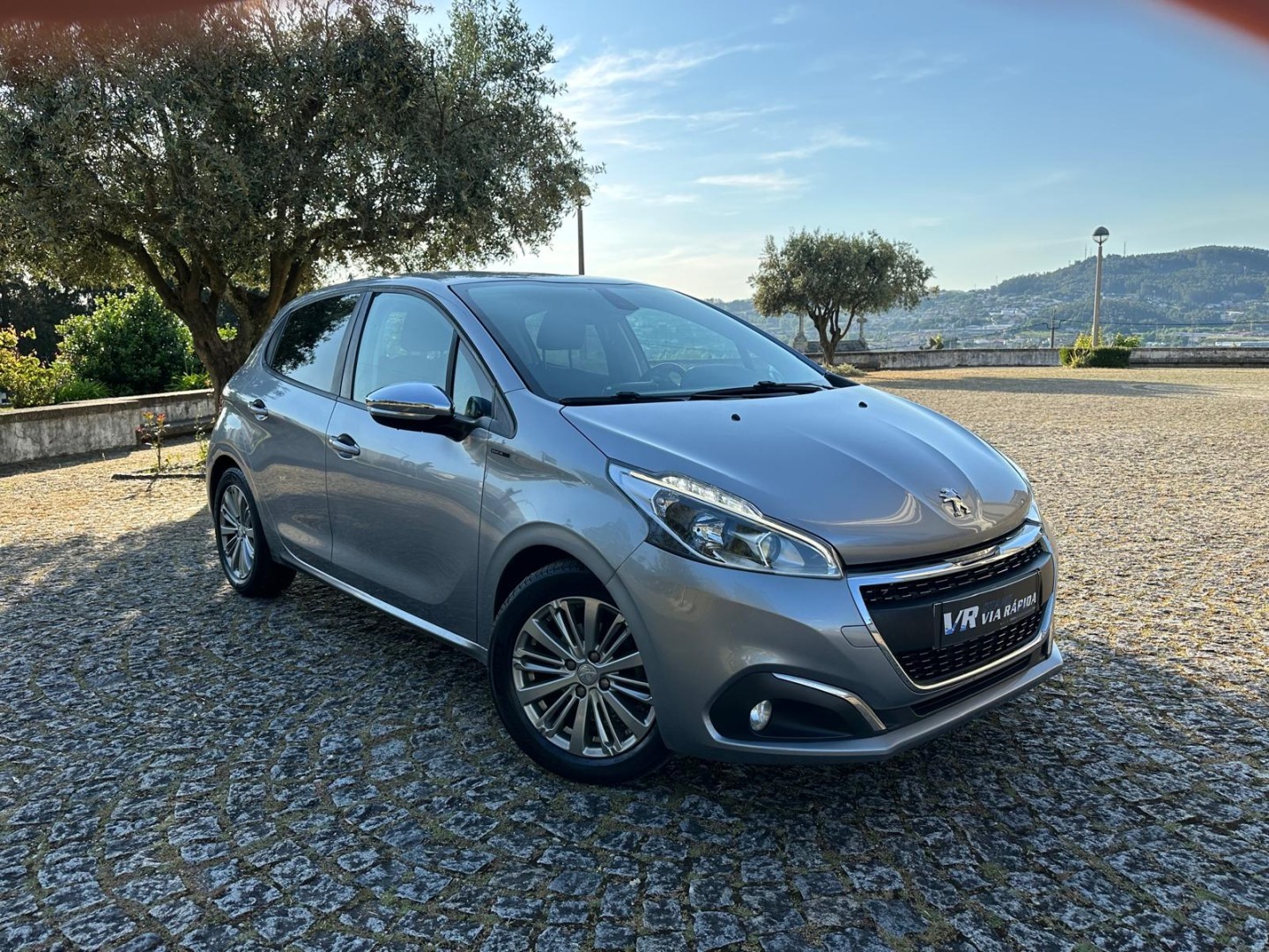 car