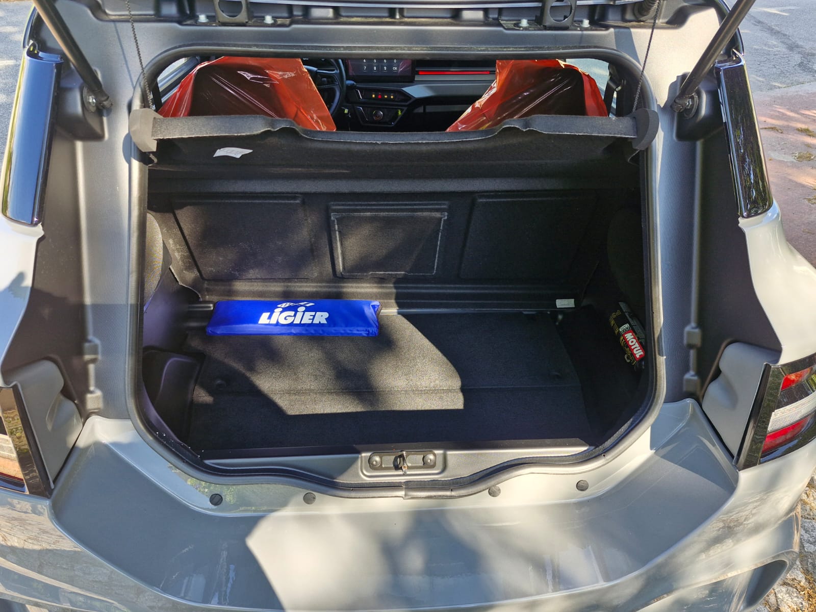 car