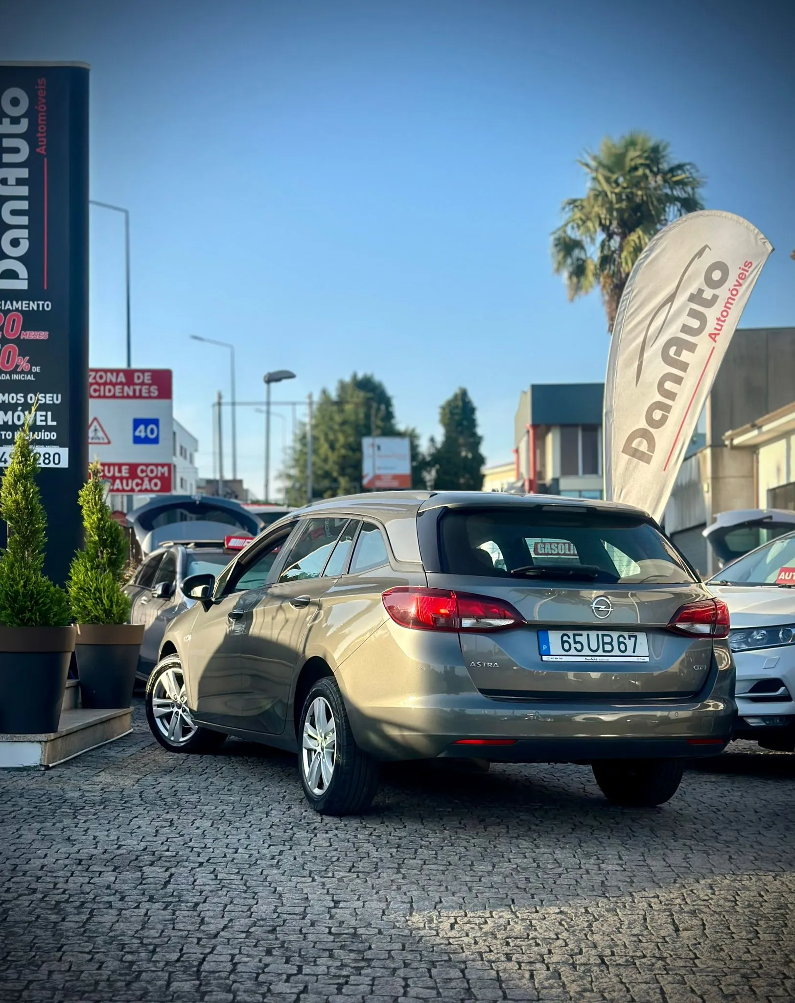 car