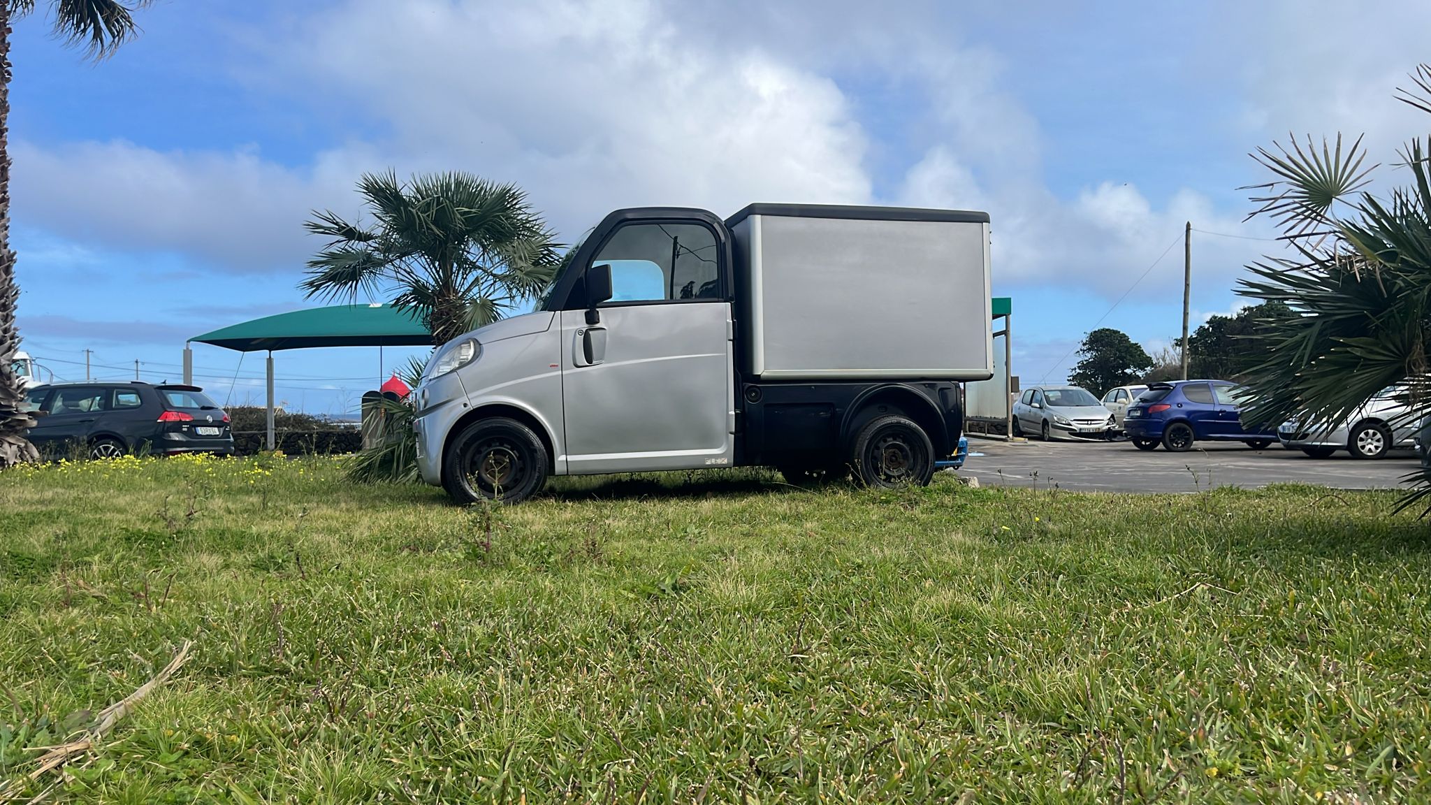 car