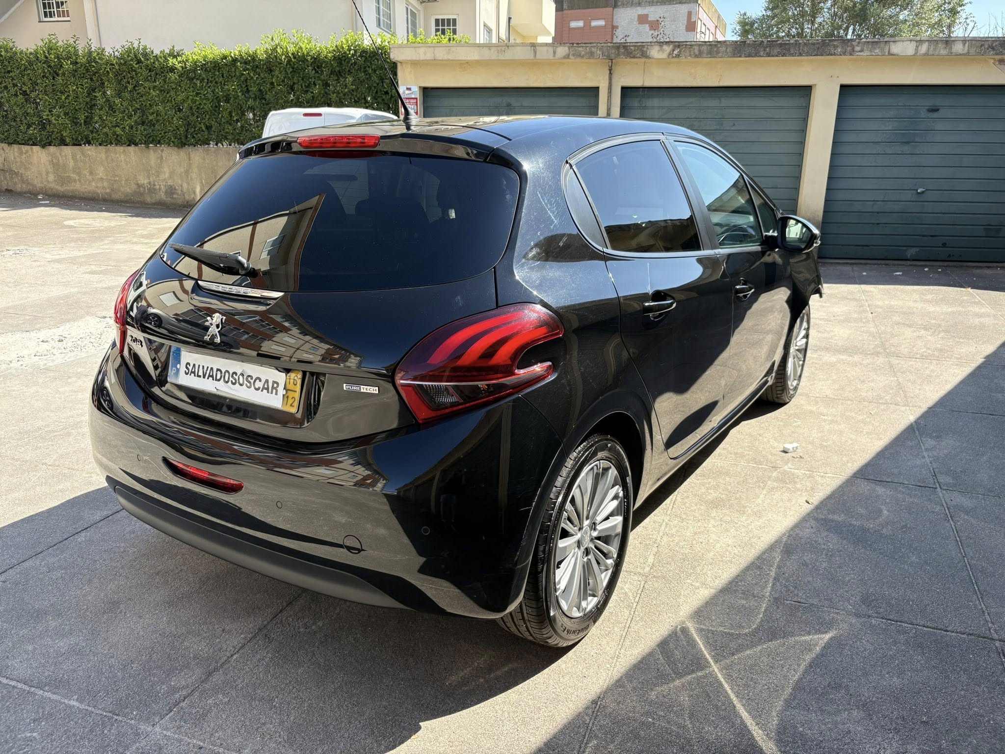 car