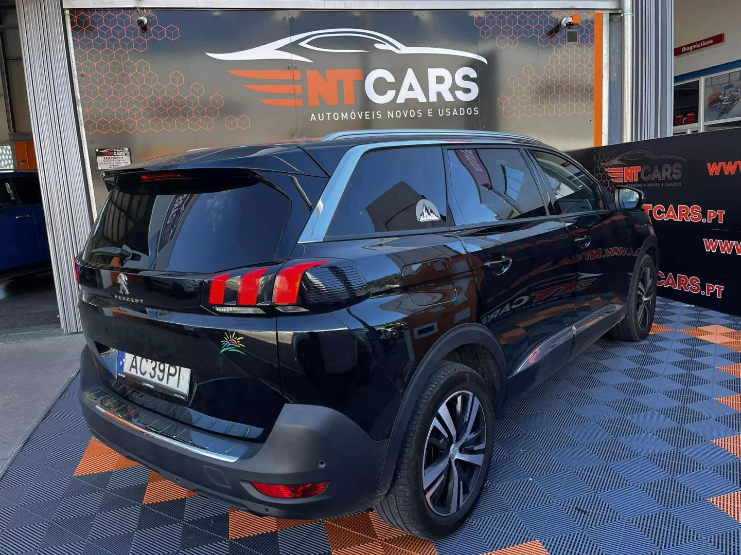car