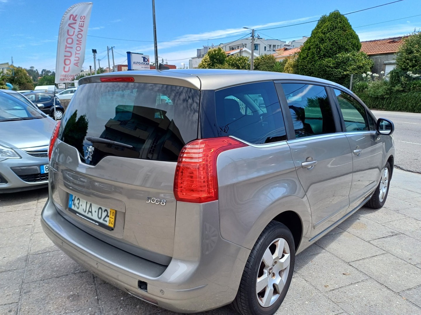 car