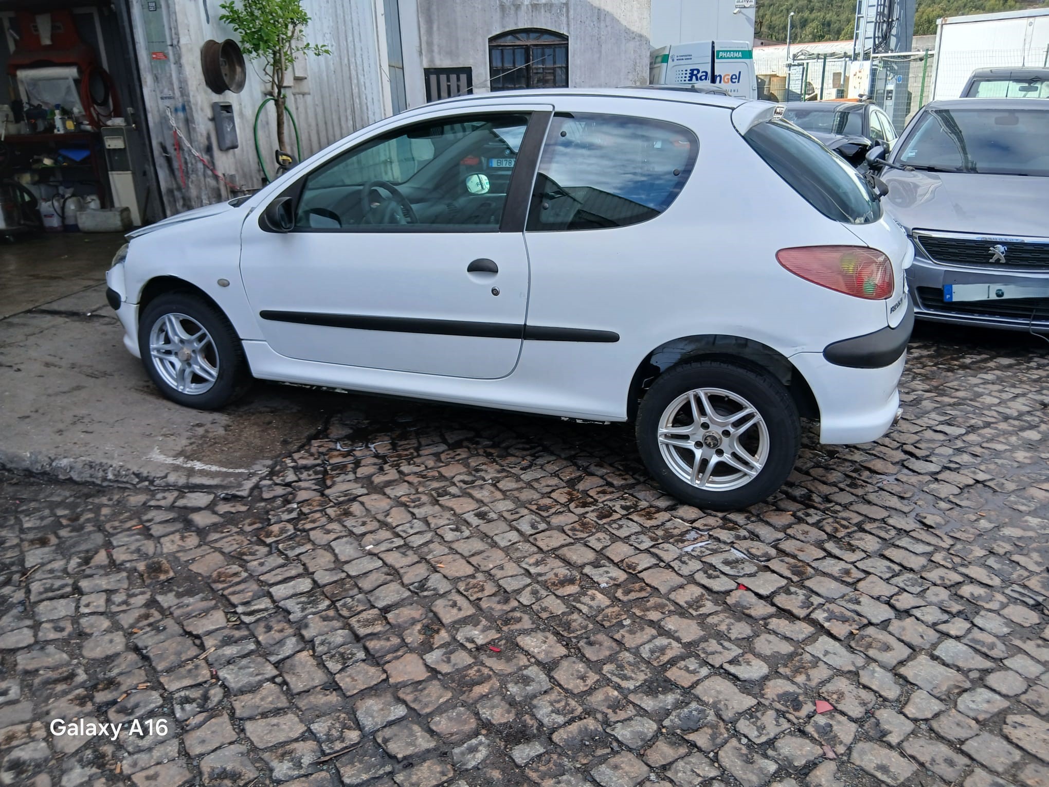 car