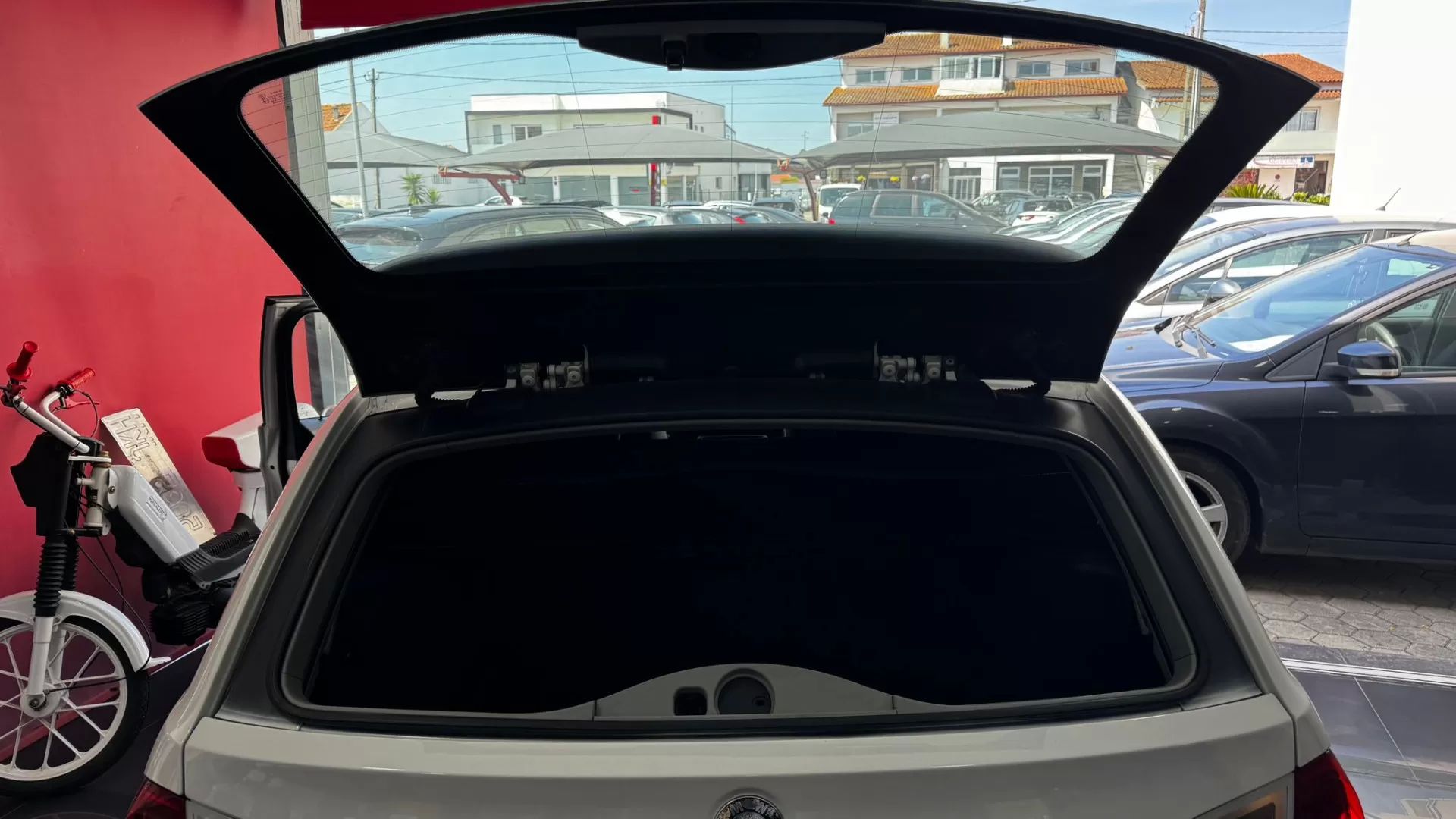 car