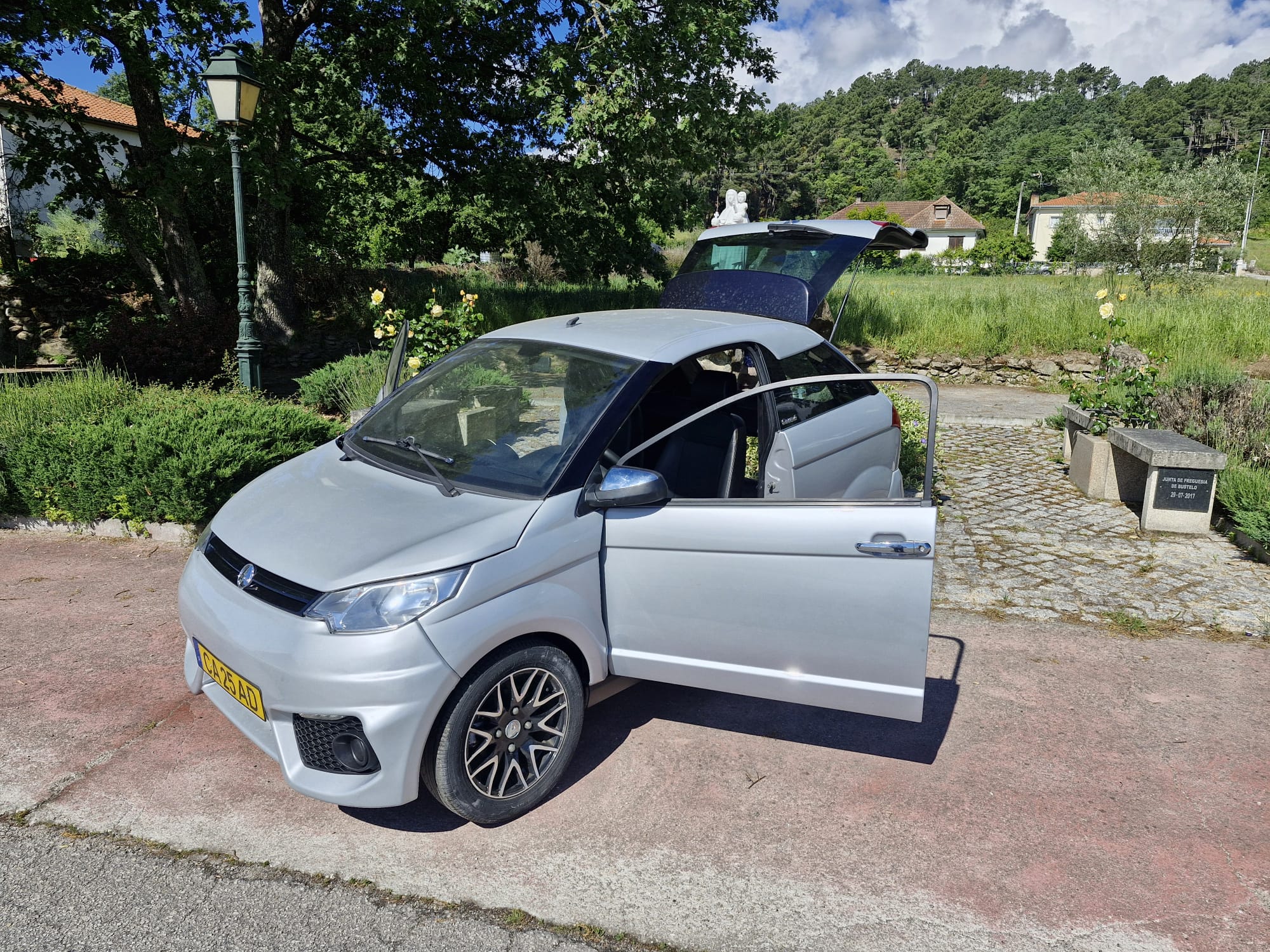 car