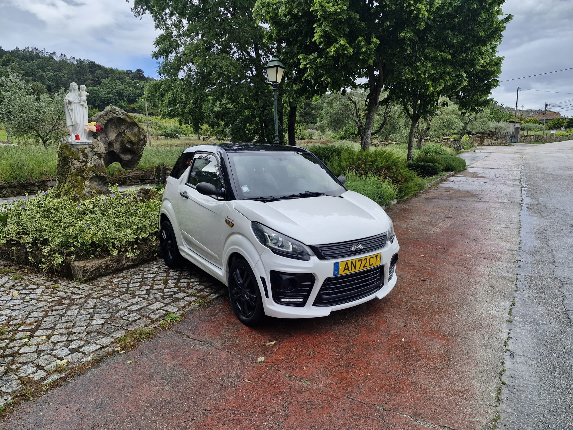 car
