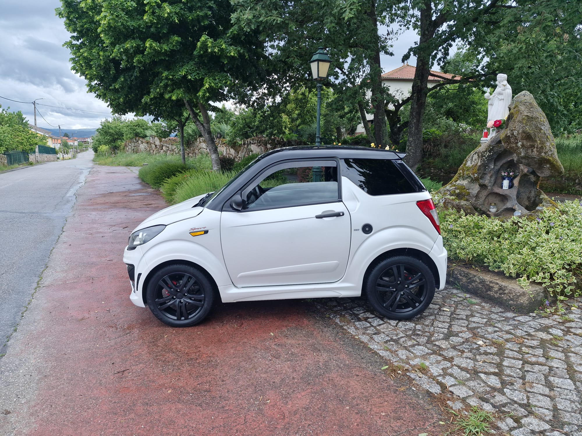 car