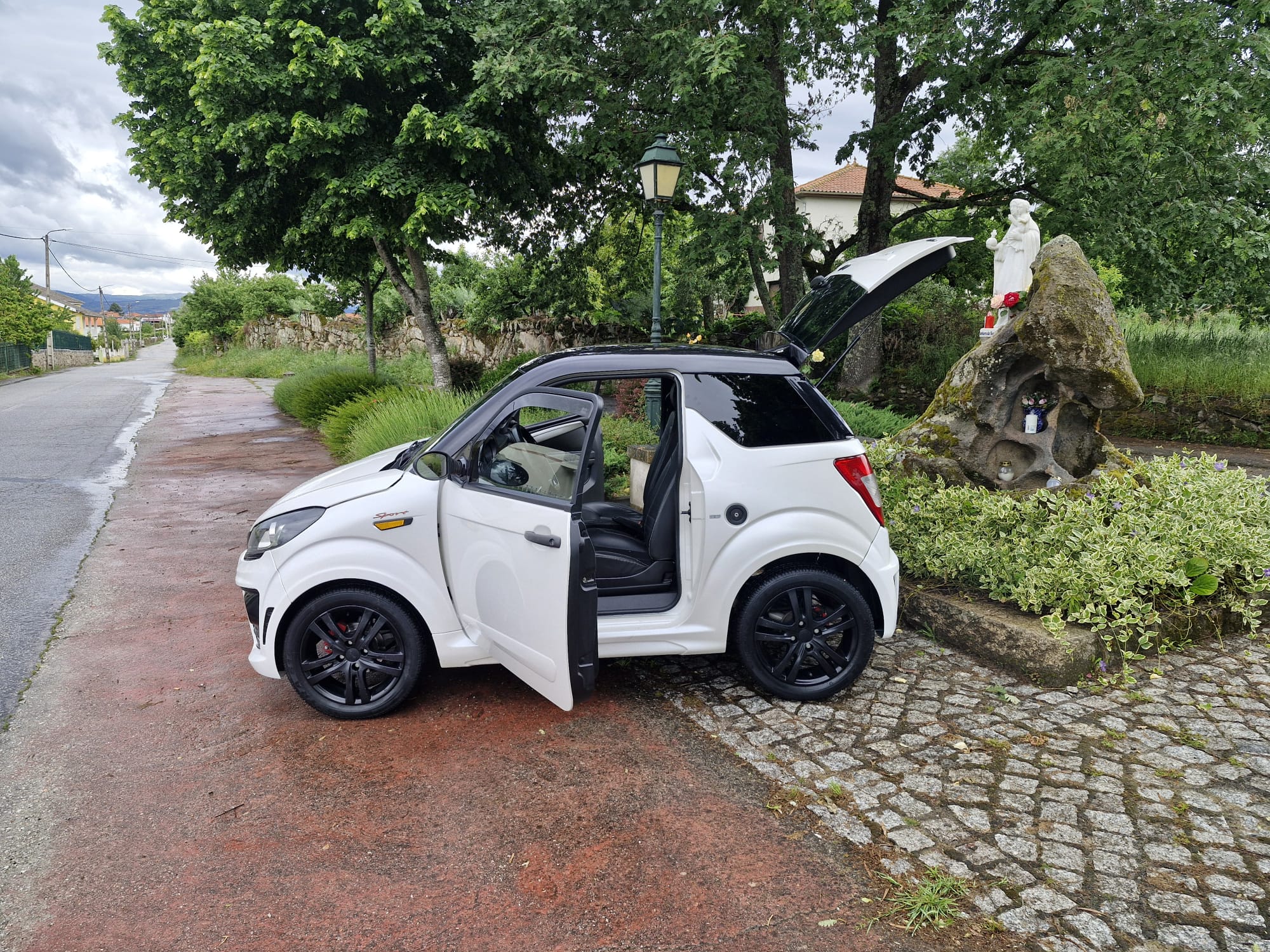 car