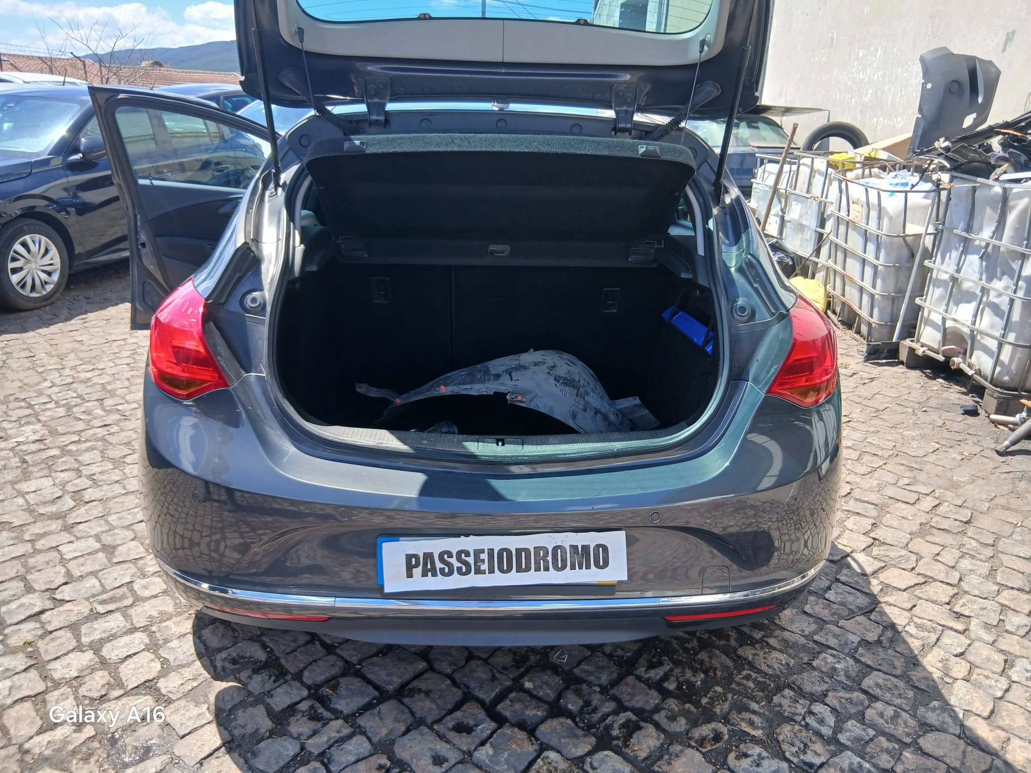 car