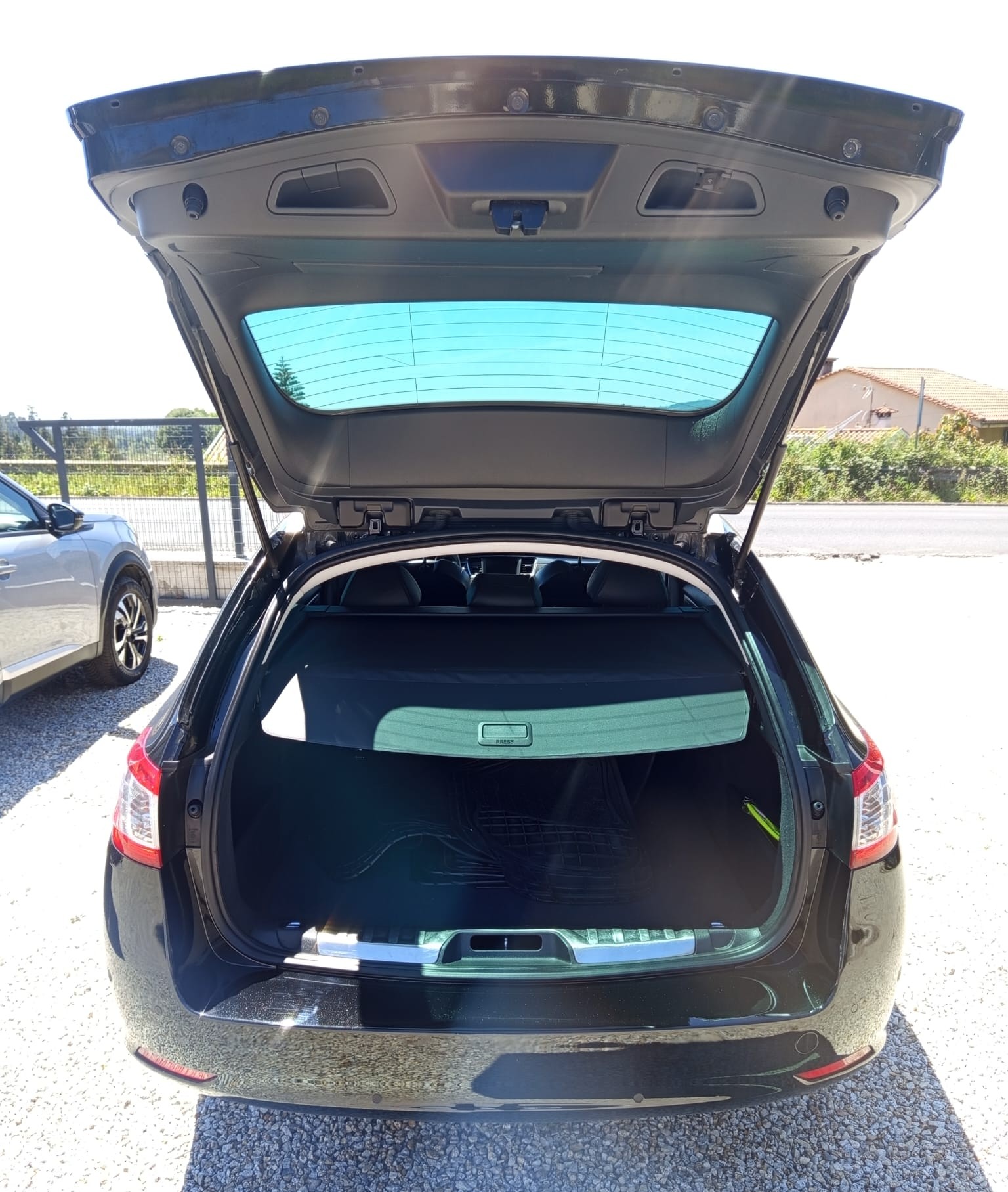 car