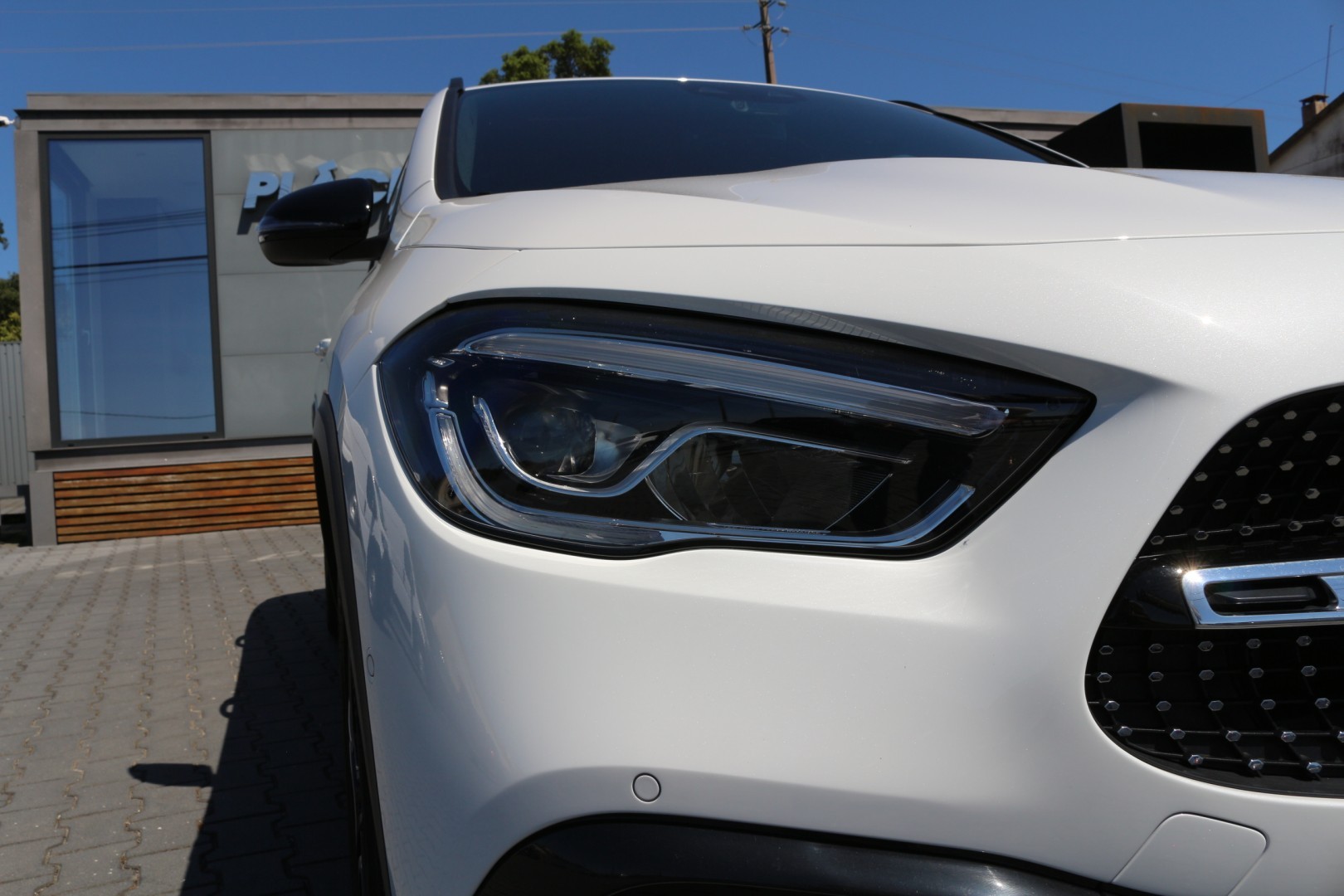 car