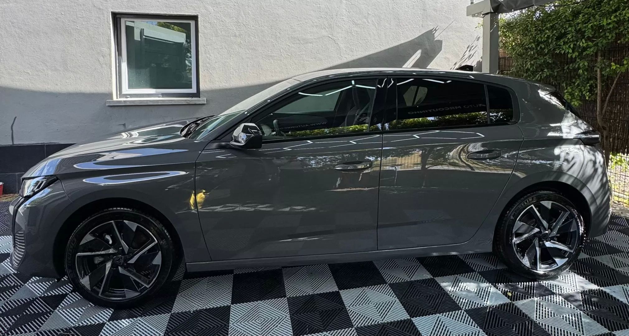car