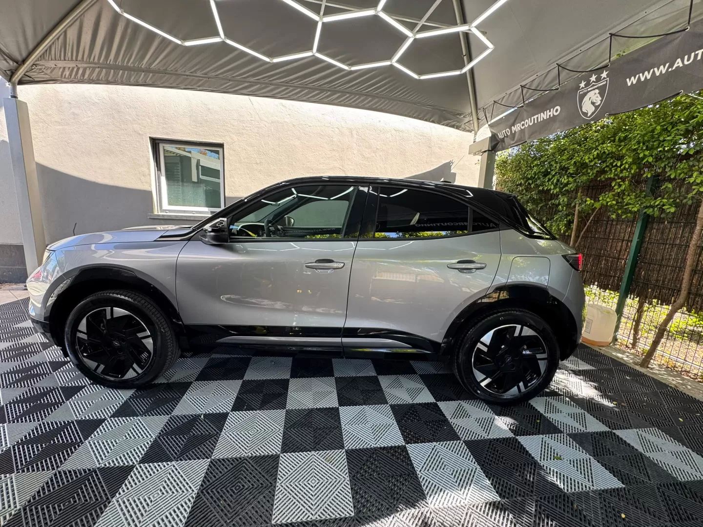 car