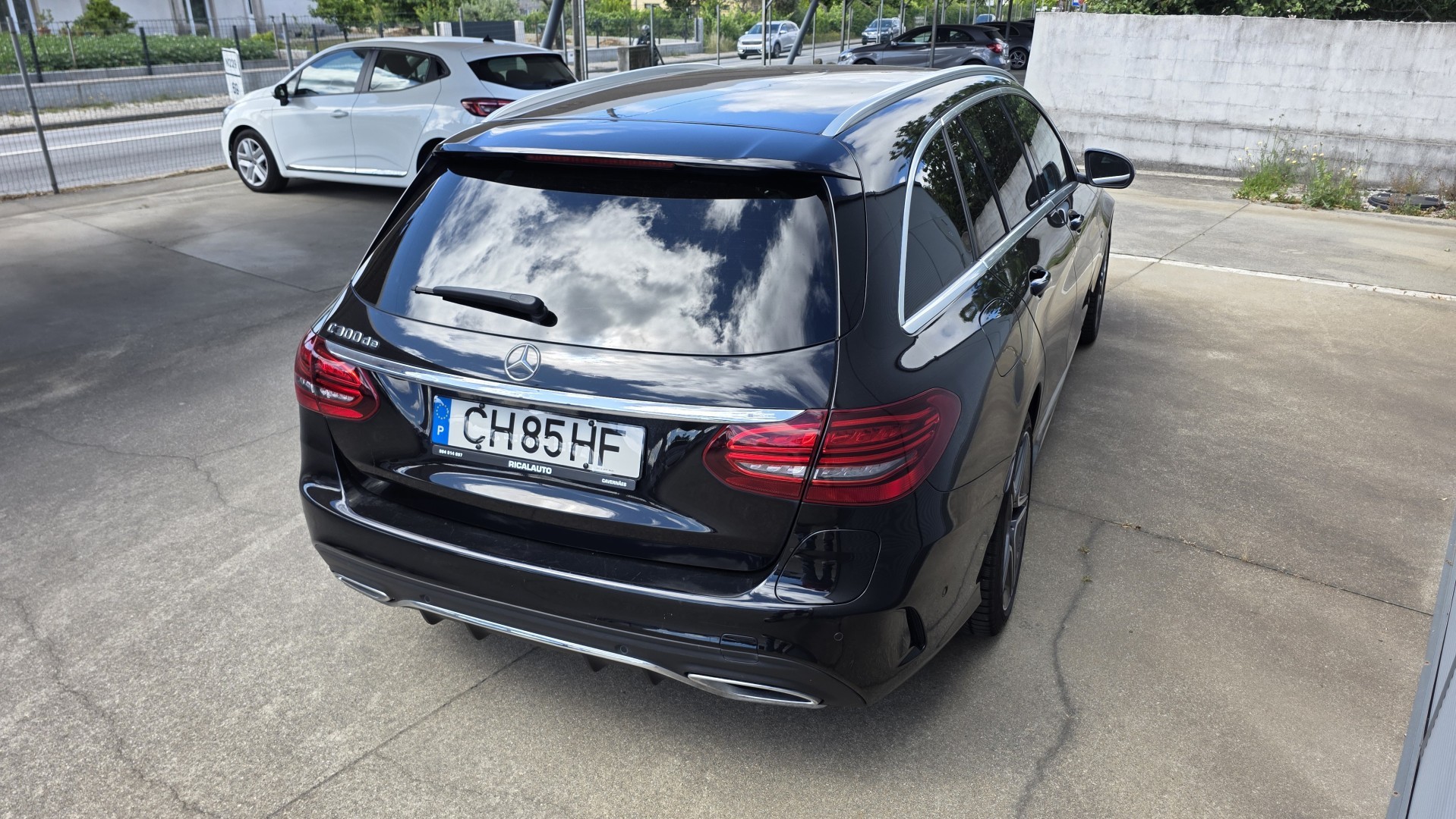 car
