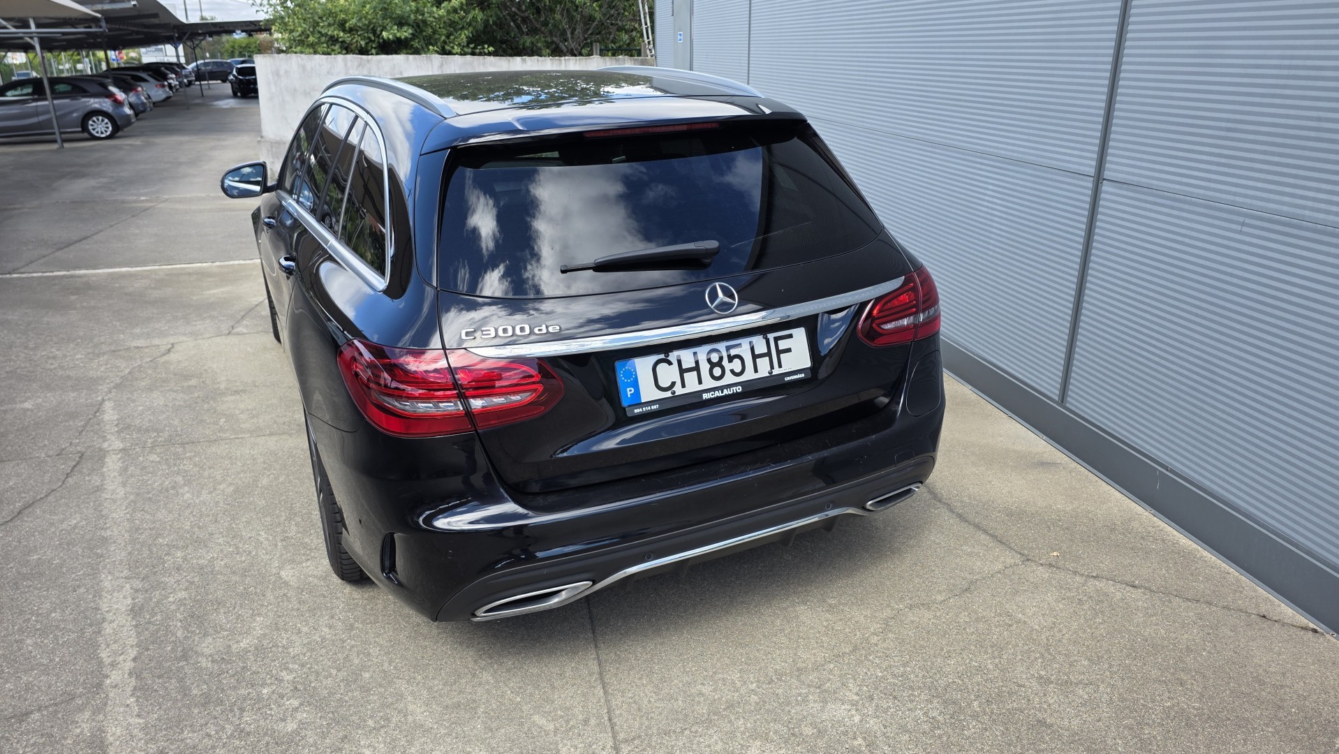car