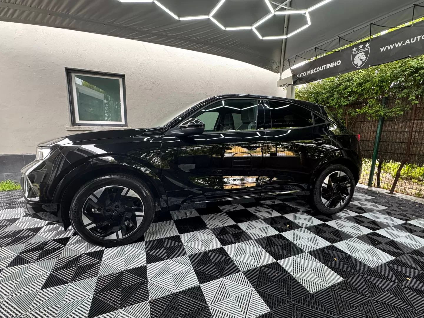 car