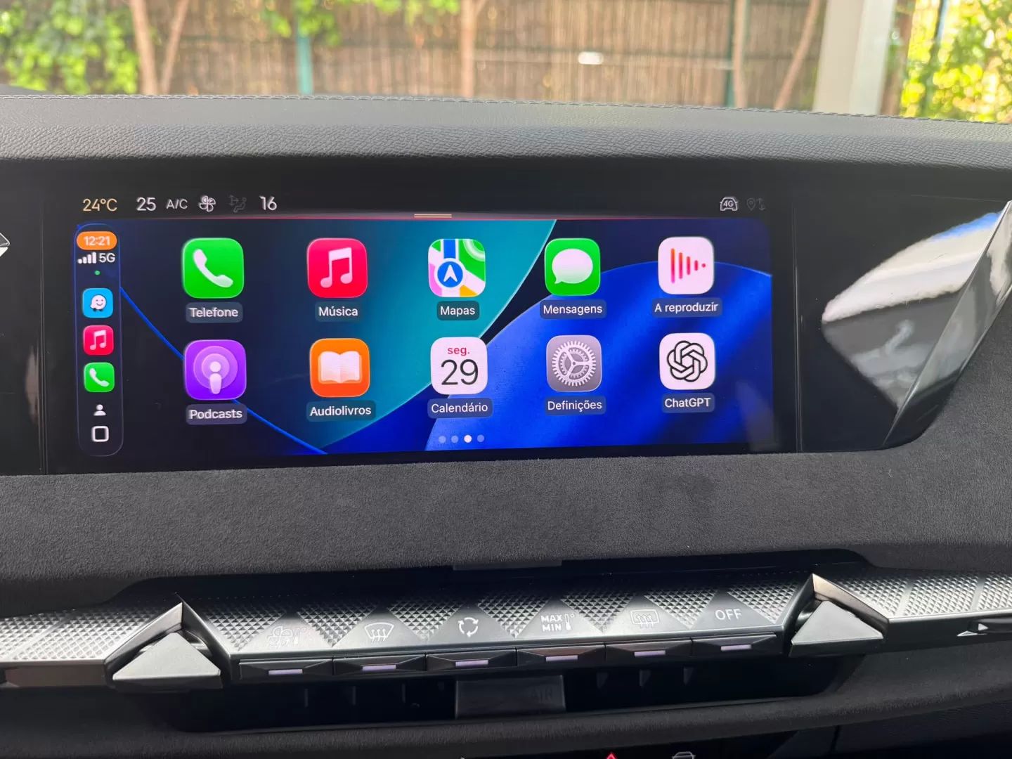 car