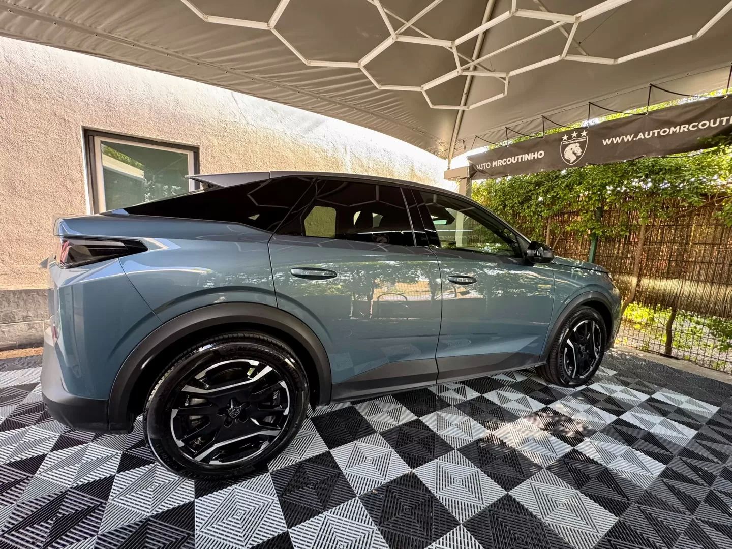 car