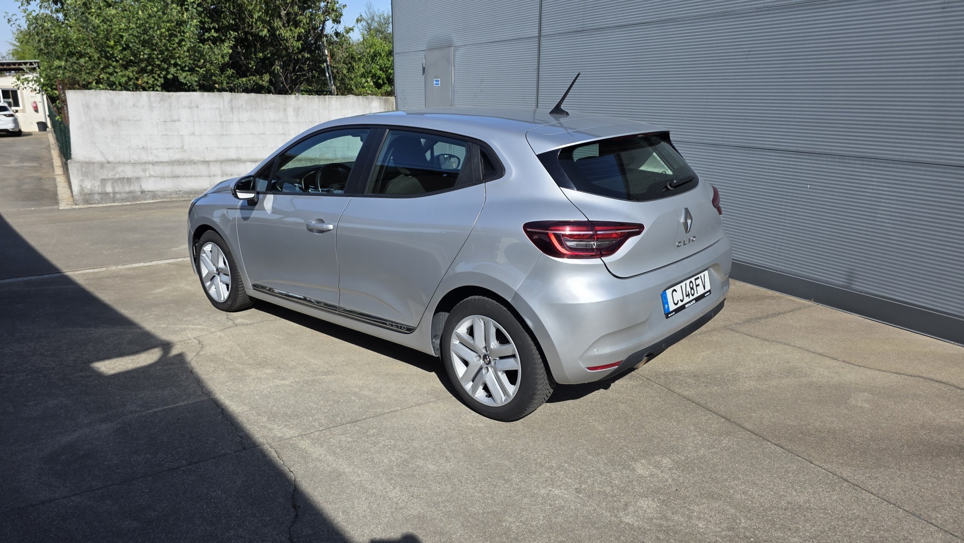 car