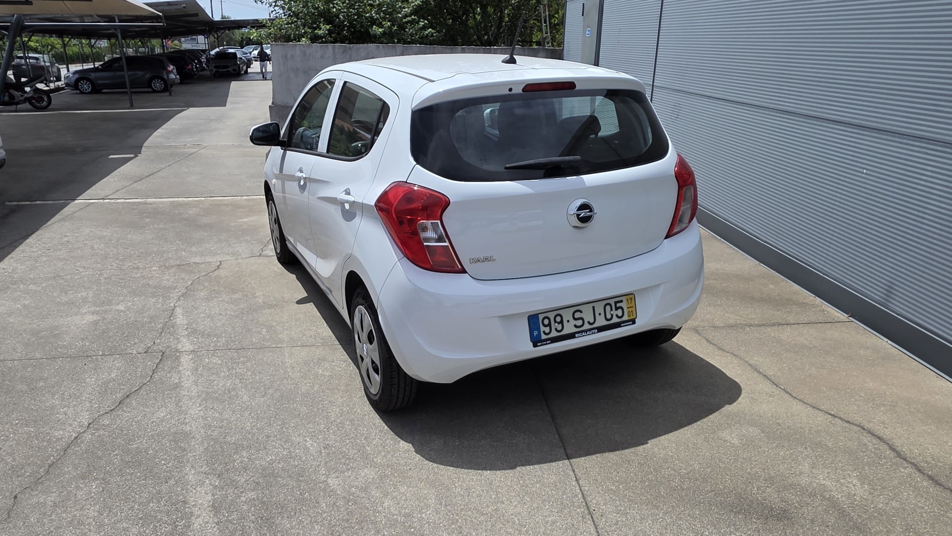 car