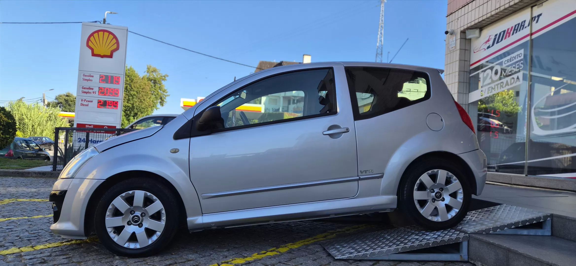 car