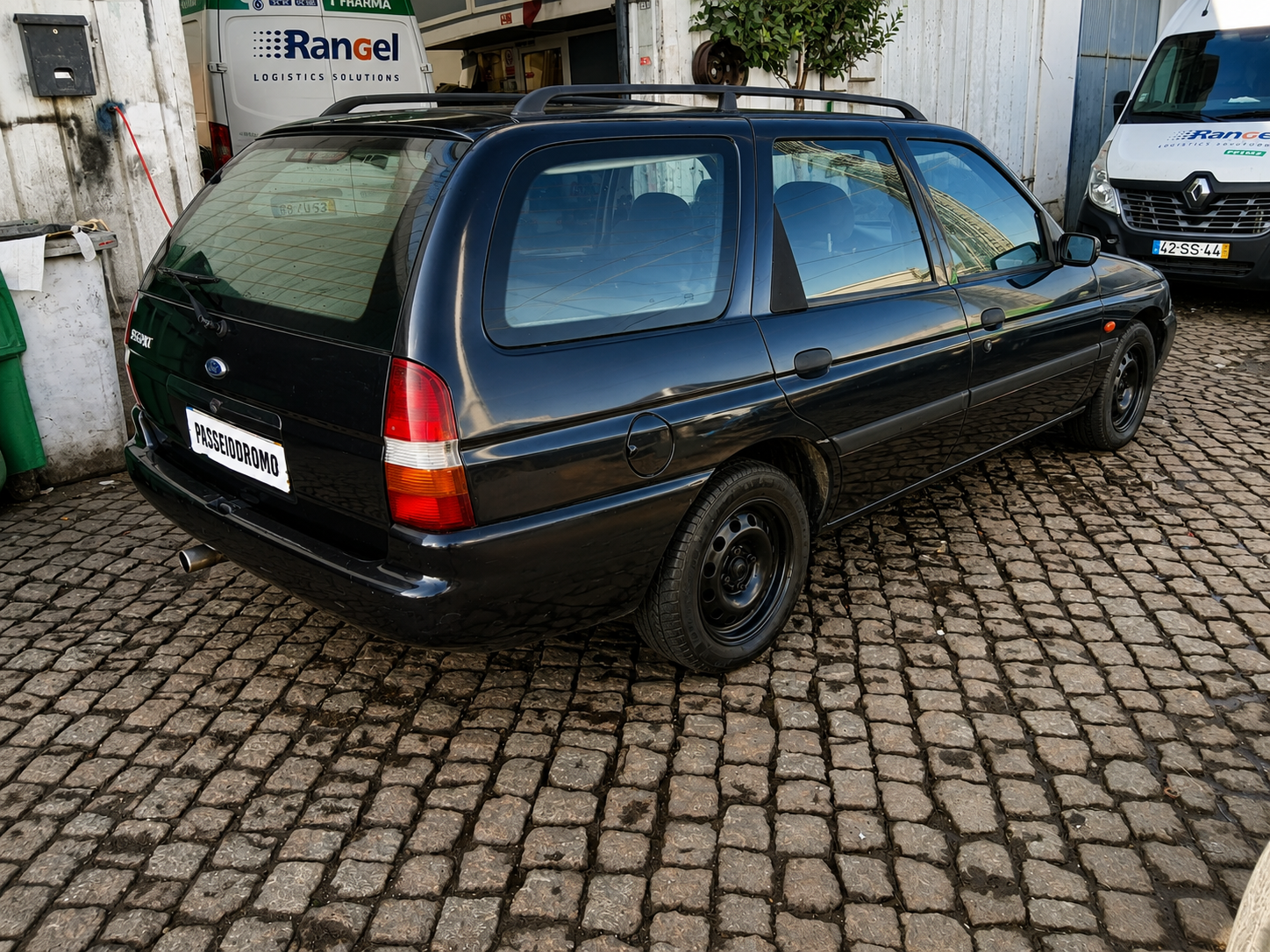 car