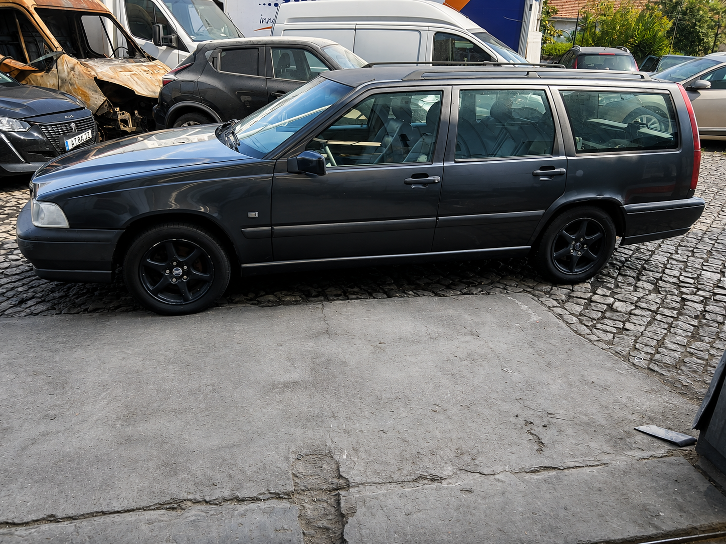 car