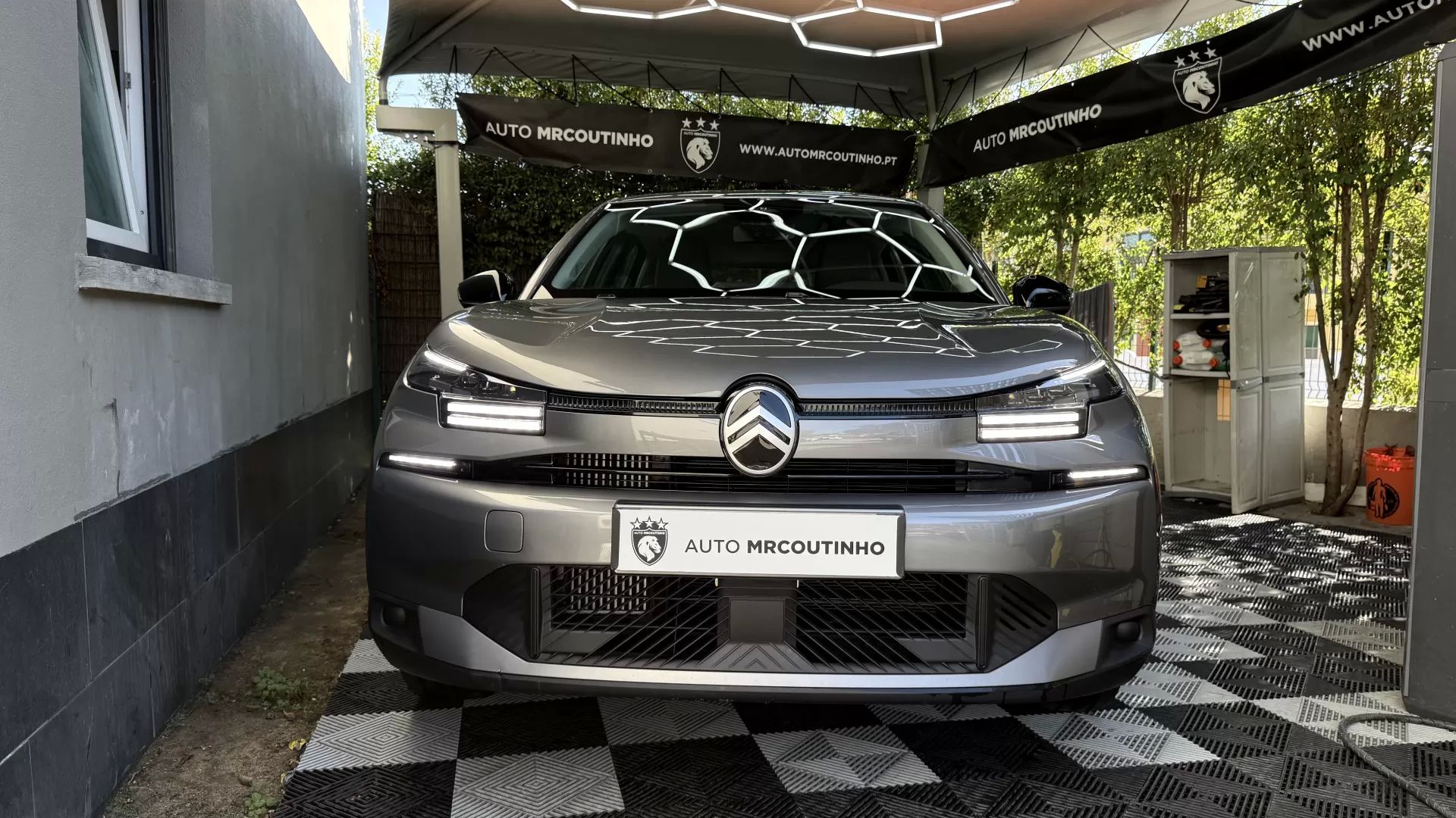 car