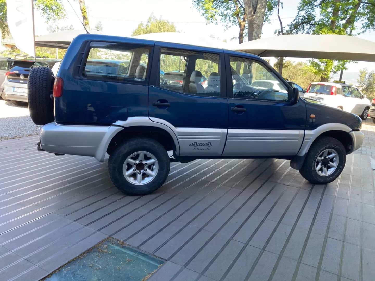 car