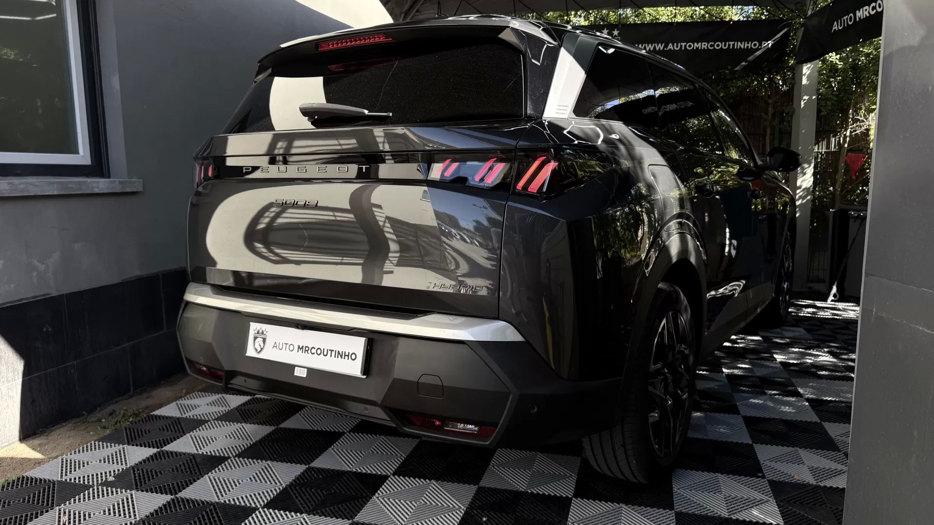 car